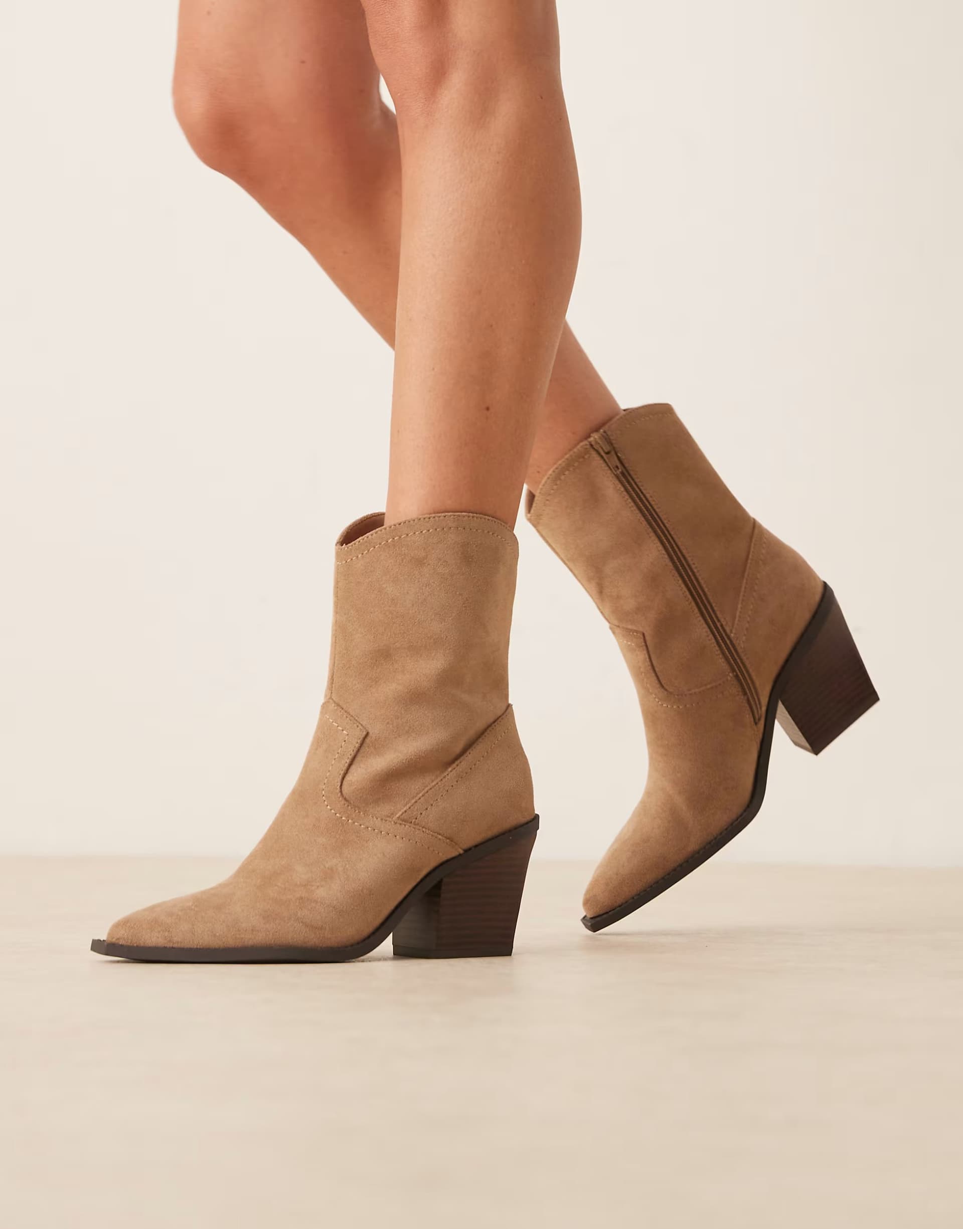 ASOS ASOS DESIGN Remedy heeled western boots in taupe suedette