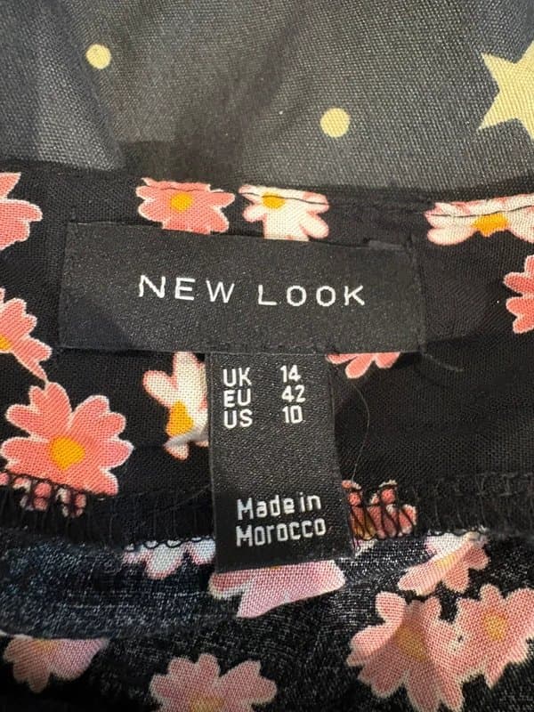 New Look New Look floral ruched skirt