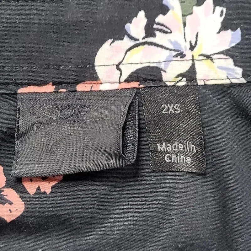 ASOS Asos Black & White Floral Print Short Sleeve Hawaiian Shirt UK Men's XS