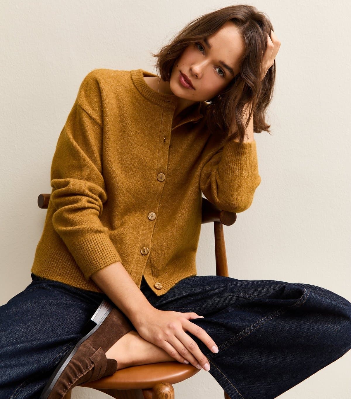 New Look Women's Dark Yellow Crew Neck Knit Cardigan New Look