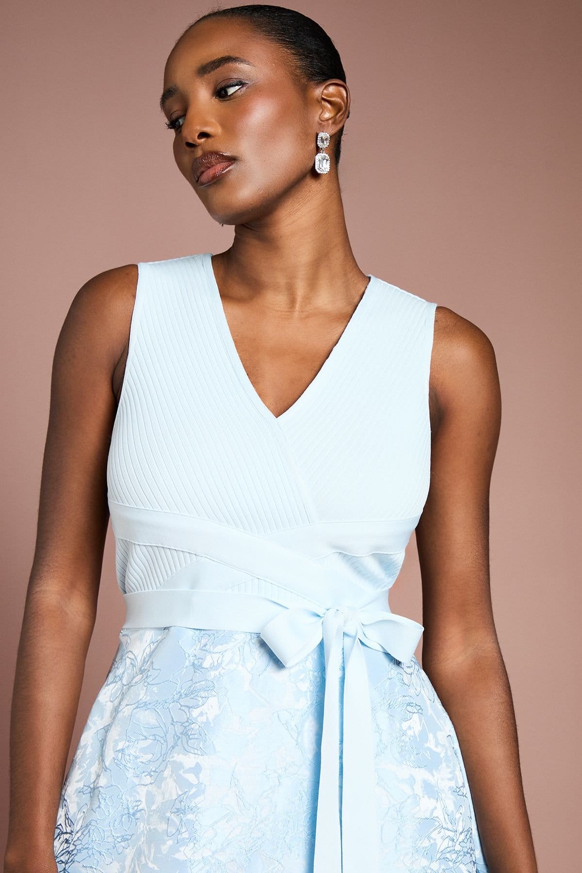 Coast Coast Women's Bandage Bodice Midi Dress with Jacquard Skirt in Light Blue - 4