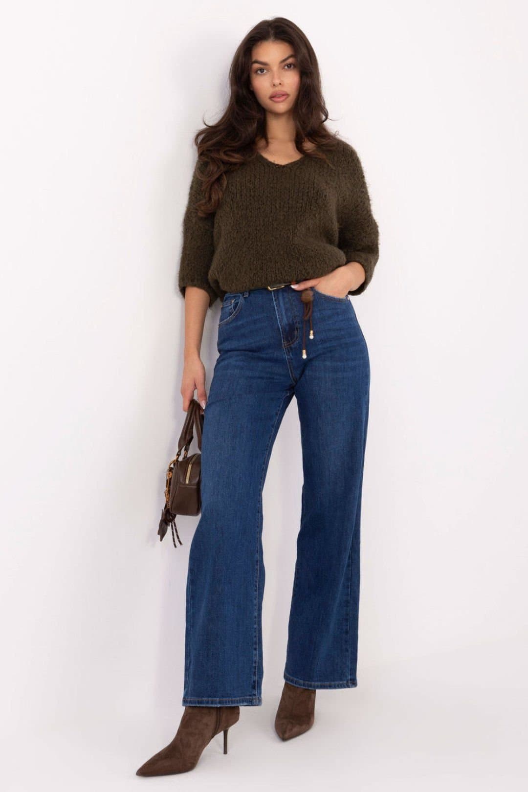 Love Lace Love Lace Women's Straight Leg High Waist Belt Charm Jeans in Blue