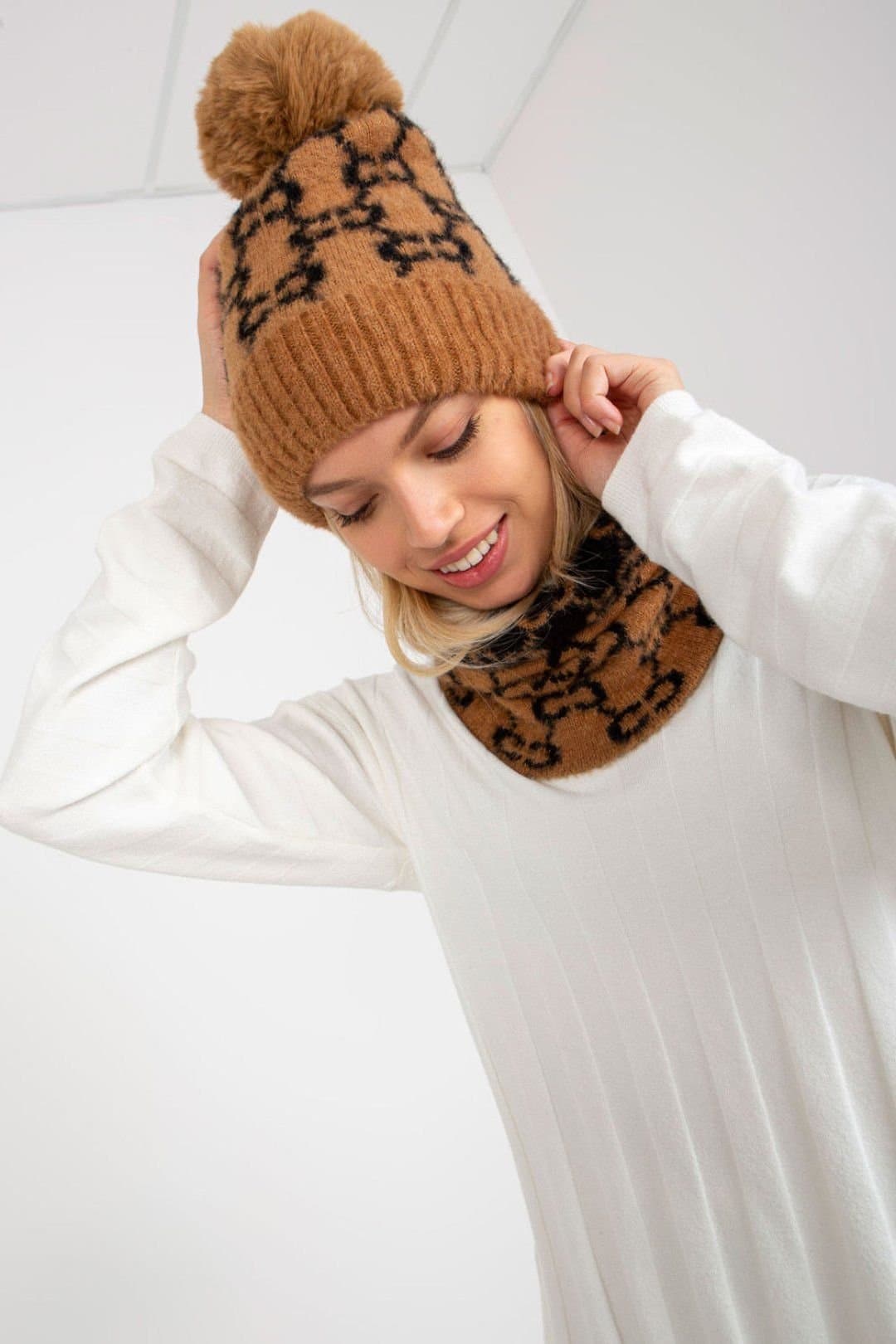 Love Lace Love Lace Women's Embroidered Bobble Hat with Adjustable Strap for Everyday in Brown