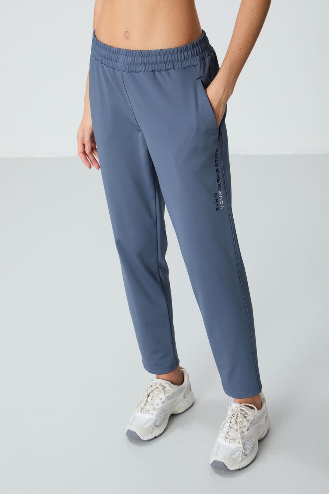 Tommy Life Tommy Life Women's Women's Hooded Zip Sweatshirt & Pants Set in Blue - 4