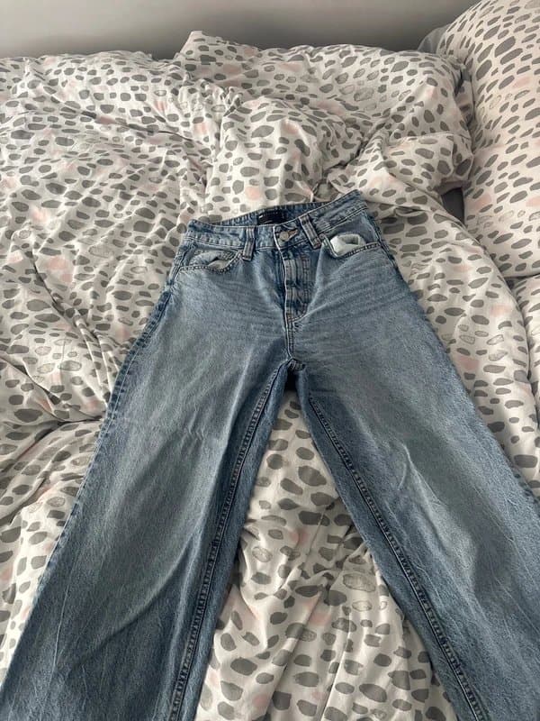 ASOS Design Light blue straight leg jeans