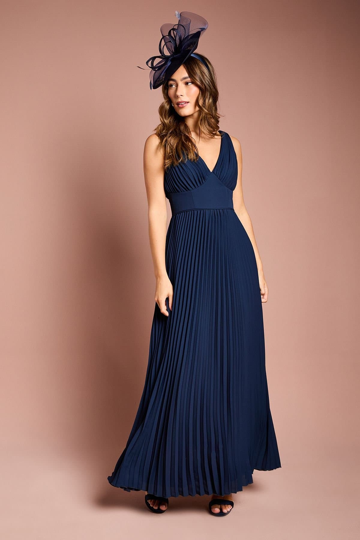 Coast Coast Women's Pleated Plunge Neck Maxi Bridesmaid Dress in Navy