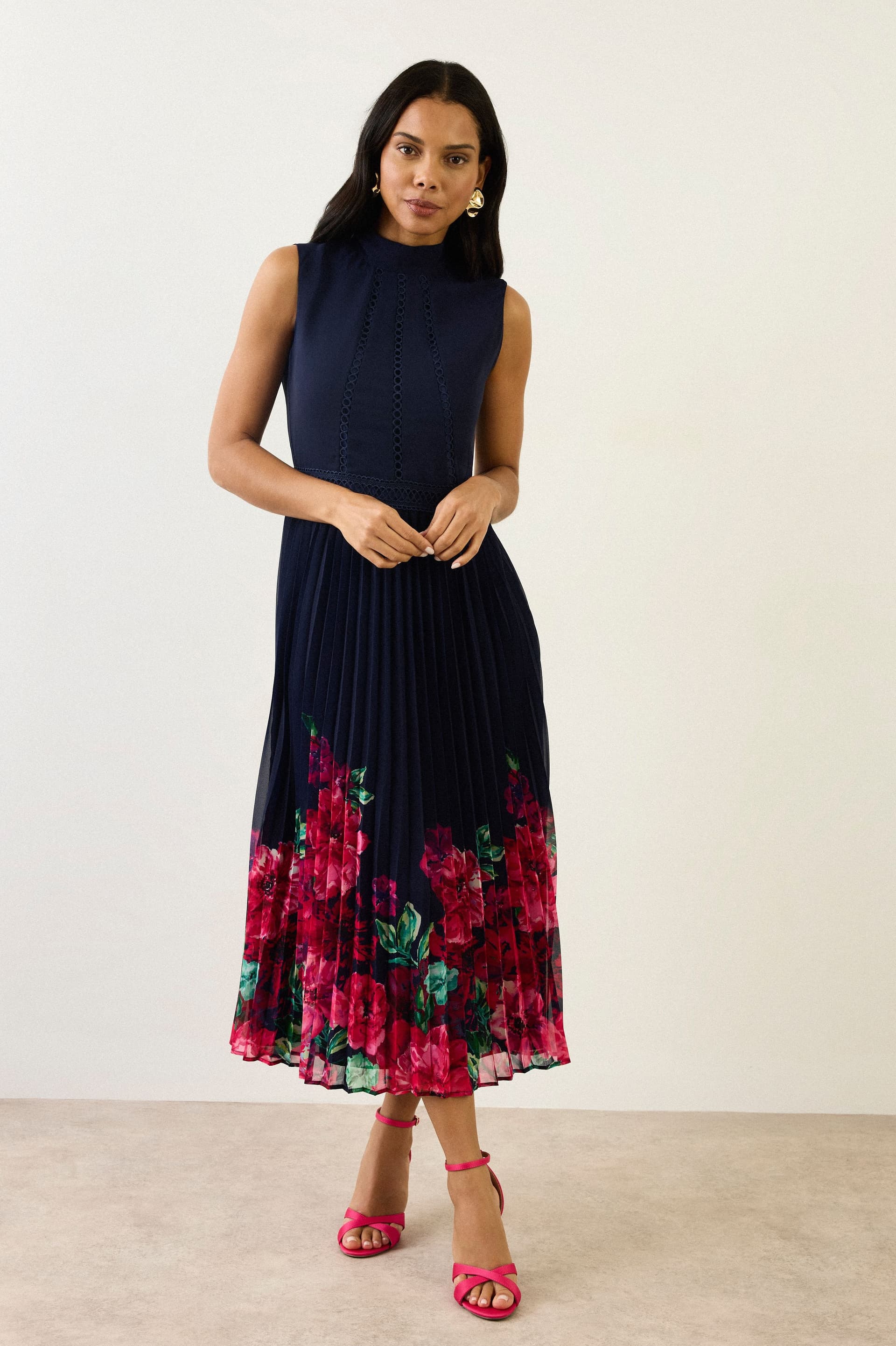 Wallis Wallis Women's Floral Lace Insert Pleated Midi Dress in Navy
