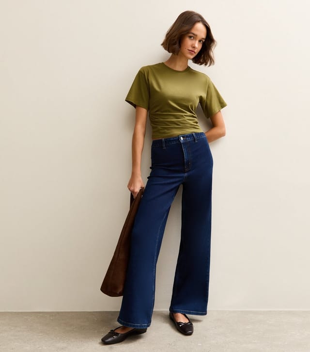 New Look Women's Mid Green Ruched Waist Crew Neck T-Shirt New Look - 2