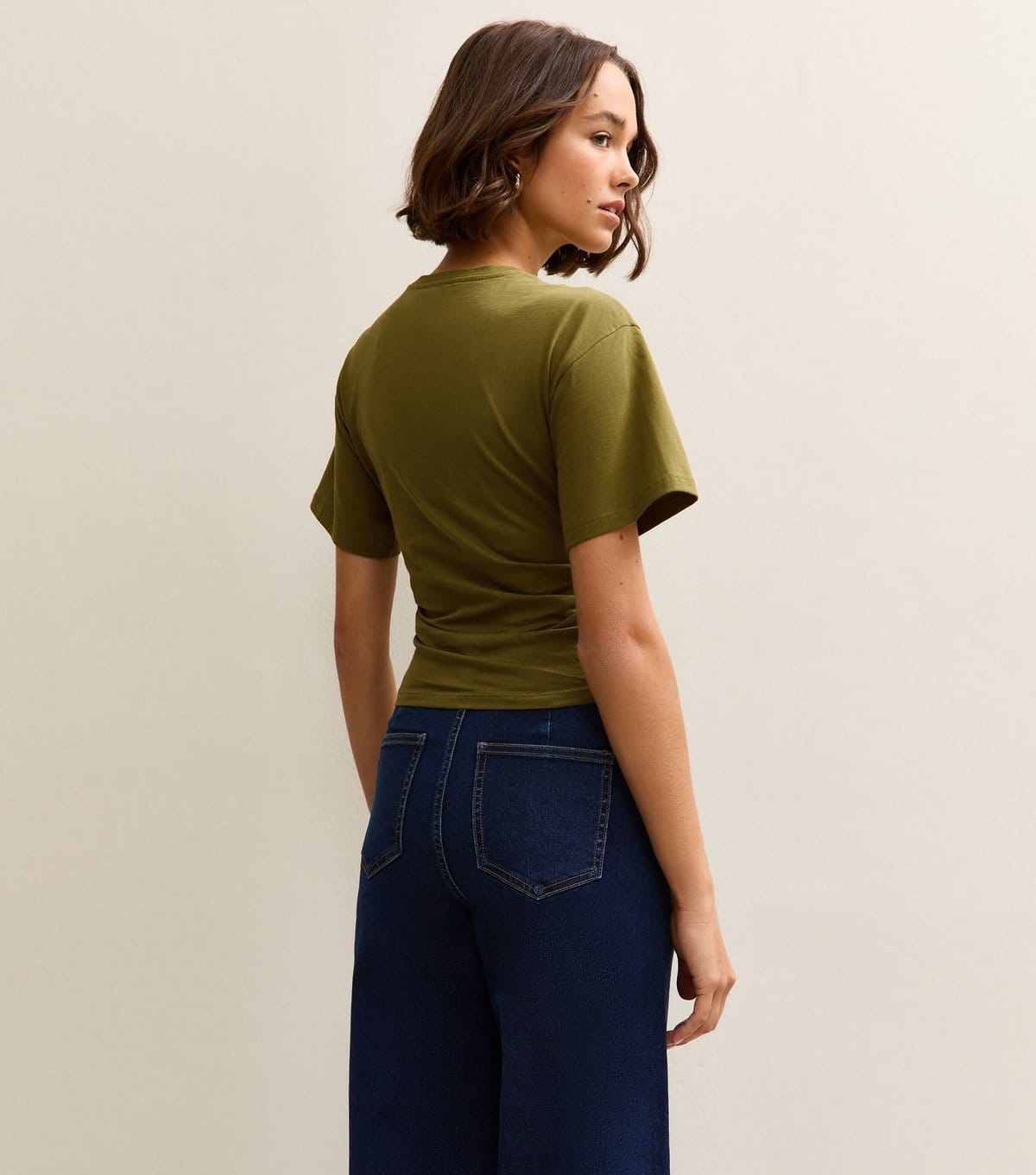 New Look Women's Mid Green Ruched Waist Crew Neck T-Shirt New Look - 4