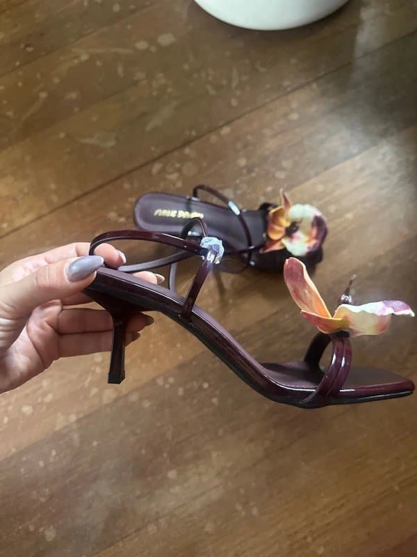 ASOS Kitten heel sandals with flower size 6