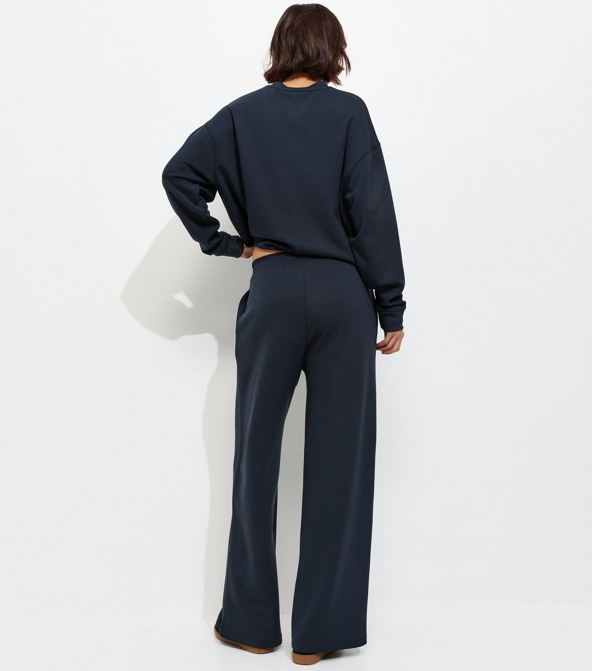 New Look Women's Premium Navy Wide Leg Joggers New Look - 4