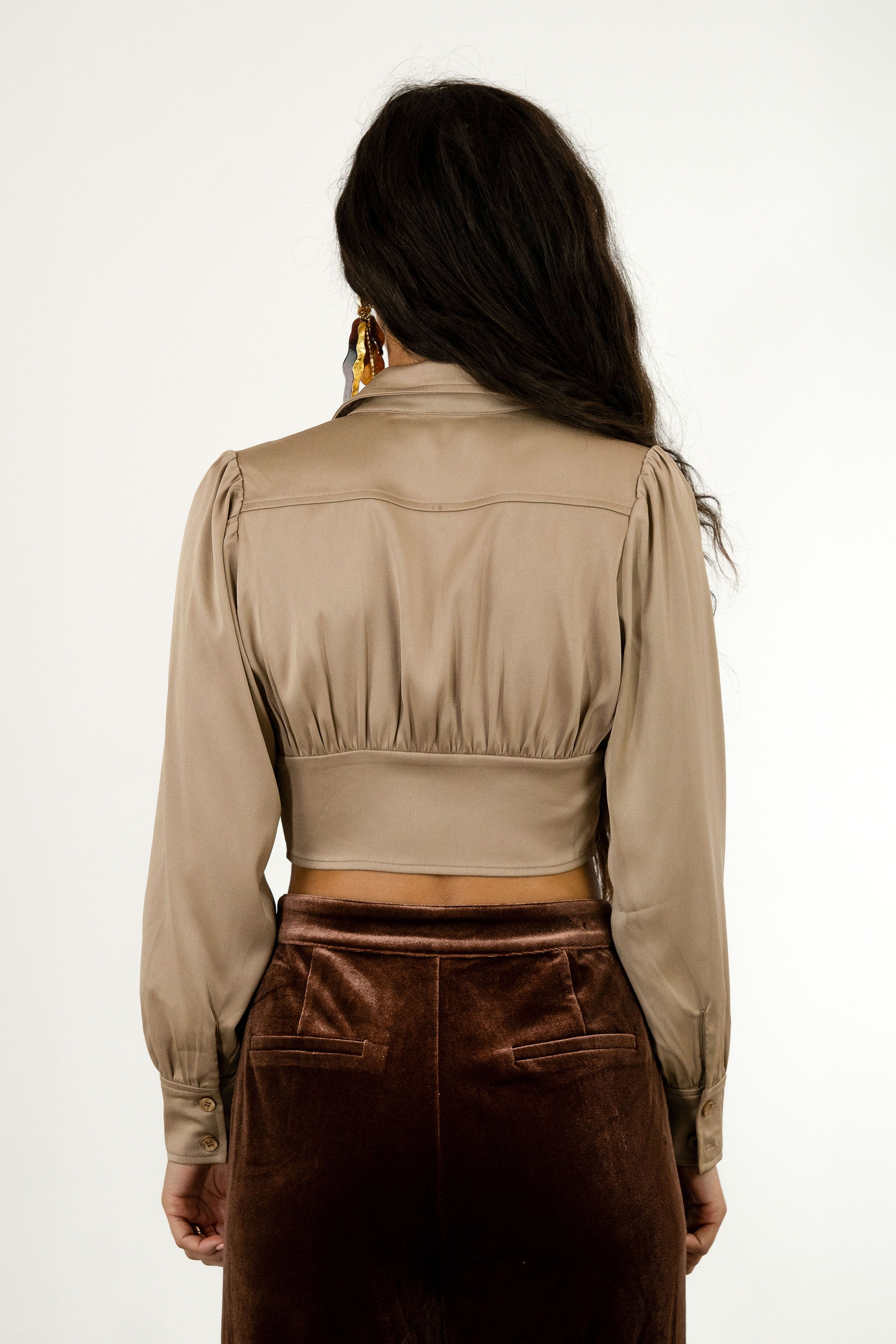 BALOU BALOU Women's Silk Cropped Long Sleeve Shirt in Natural - 2