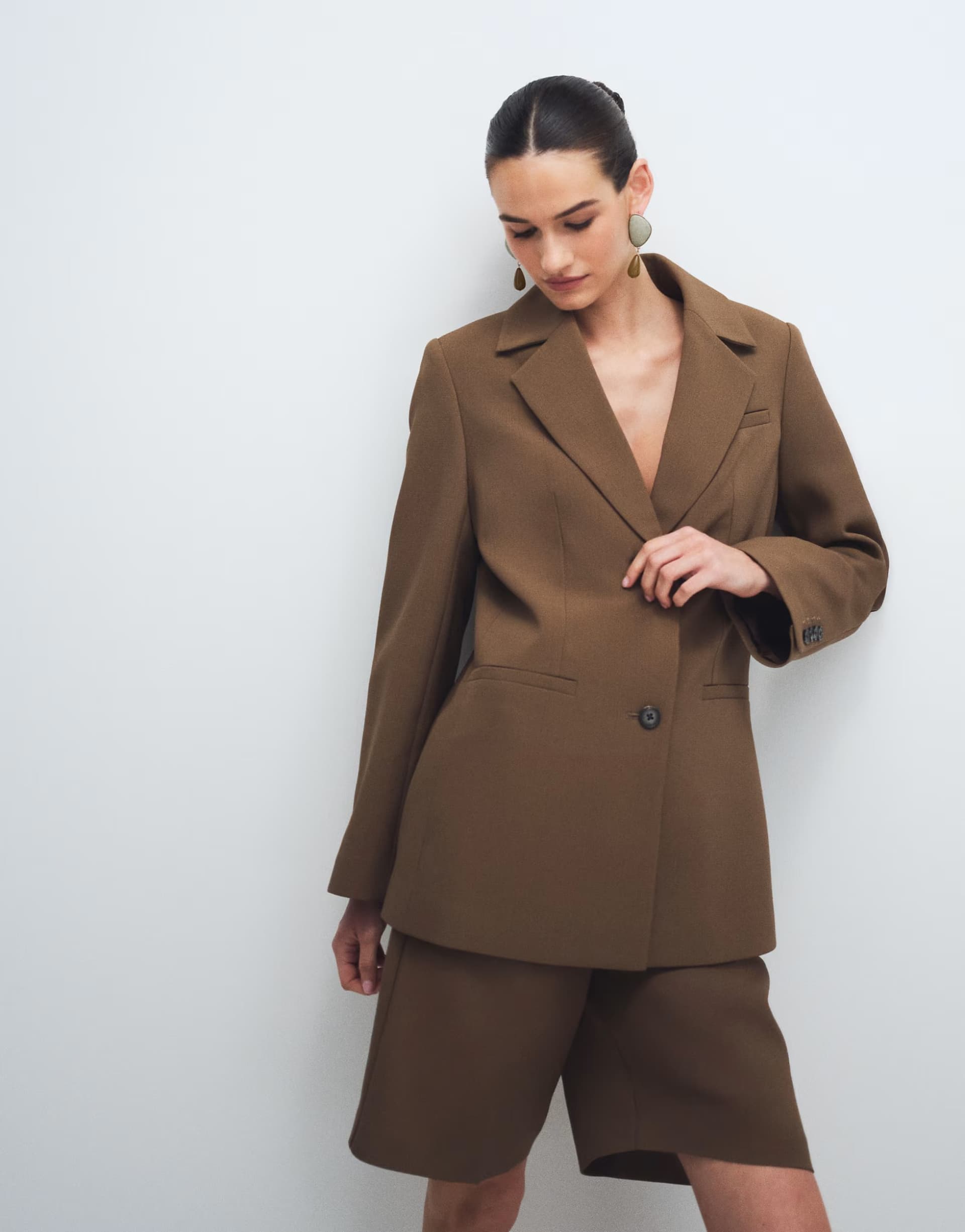 ASOS ASOS DESIGN tailored longline mensy blazer in tan