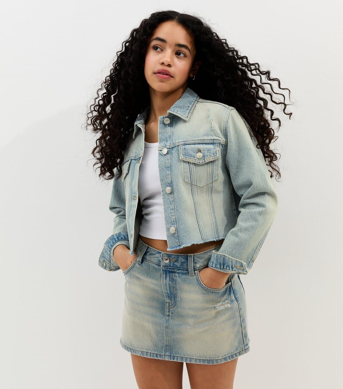 New Look Girls' Light Blue Bleach Effect Cropped Denim Jacket New Look