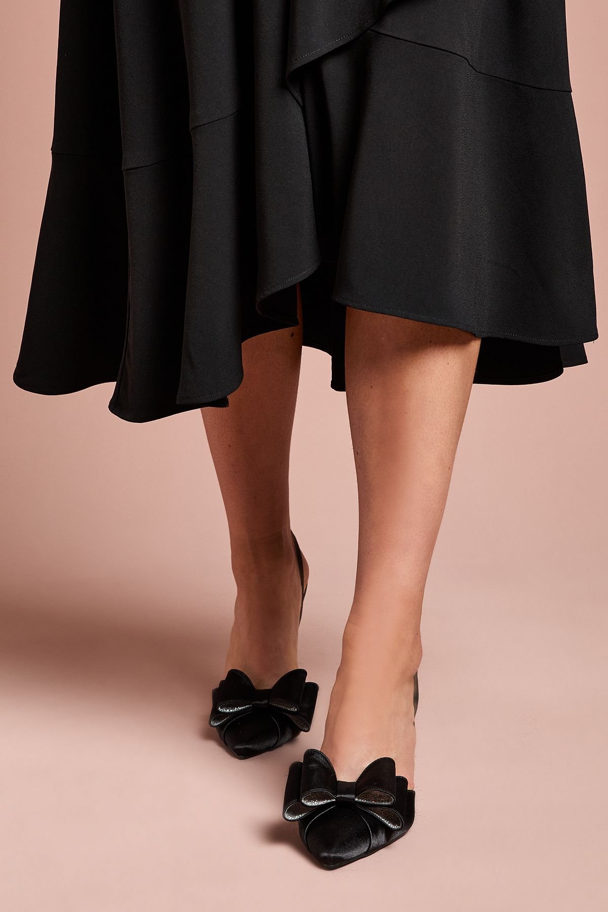 Coast Coast Women's Wide Fit Tamara Satin Bow Sling Back Stiletto Court Shoes in Black - 3