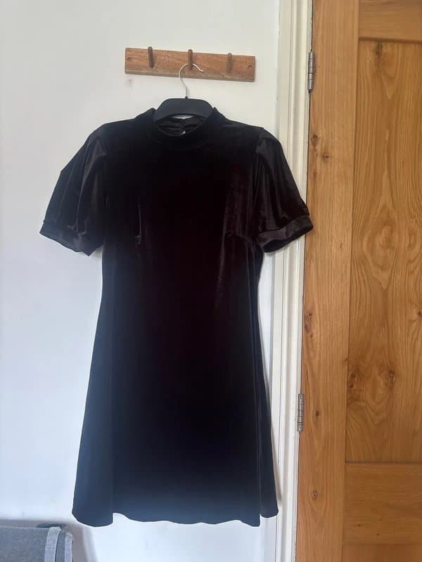 New Look New look velvet mini dress