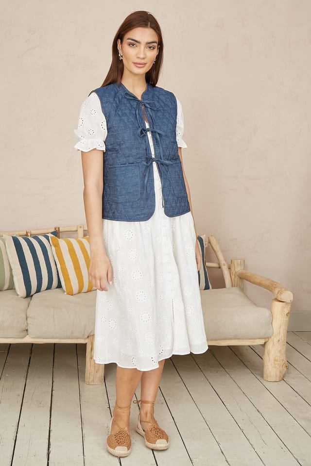 Yumi Yumi Women's Blue Chambray Cotton Quilted Reversible Vest - 2