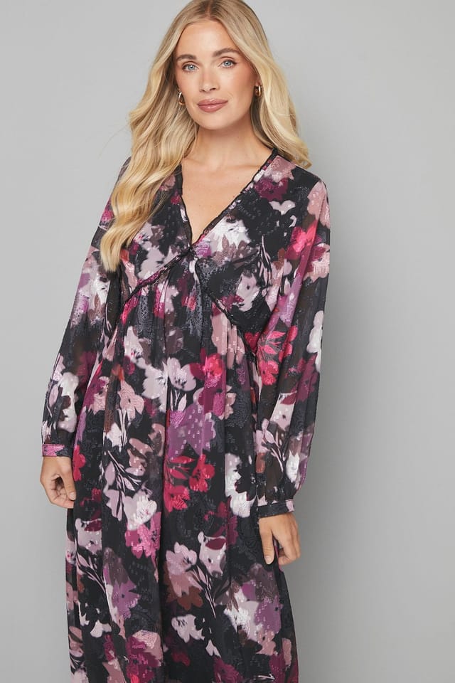 Wallis Wallis Women's Petite Floral Jacquard Ruffle Midi Dress in Black - 2