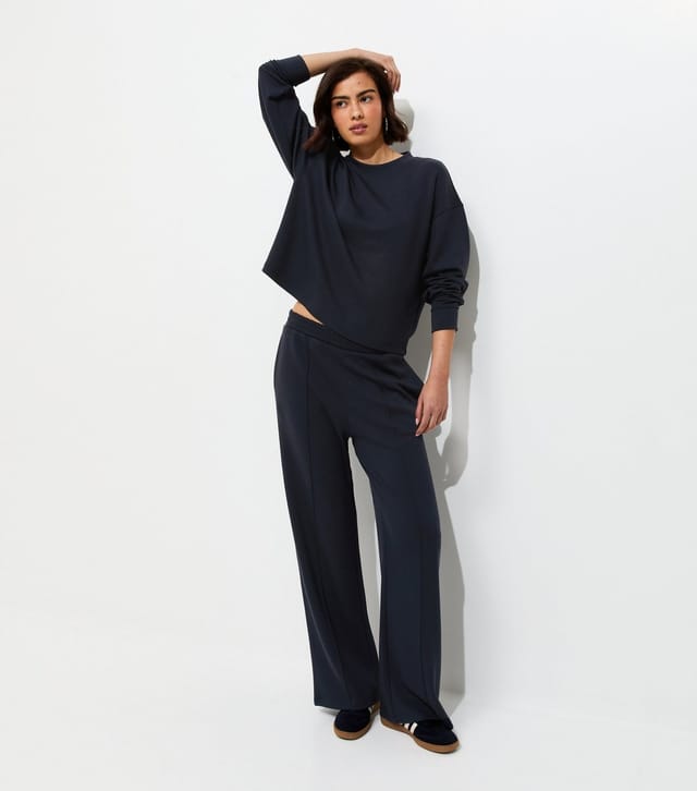 New Look Women's Premium Navy Sweatshirt New Look - 2