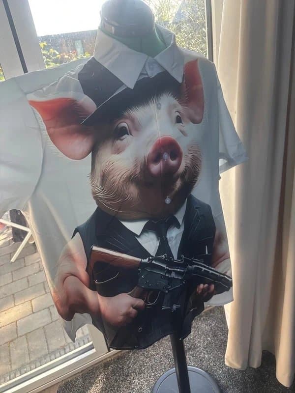 The Unbranded Brand Reduced pig gangster new eye catching Hawaiian shirt great gift summer holidays or stag xxl