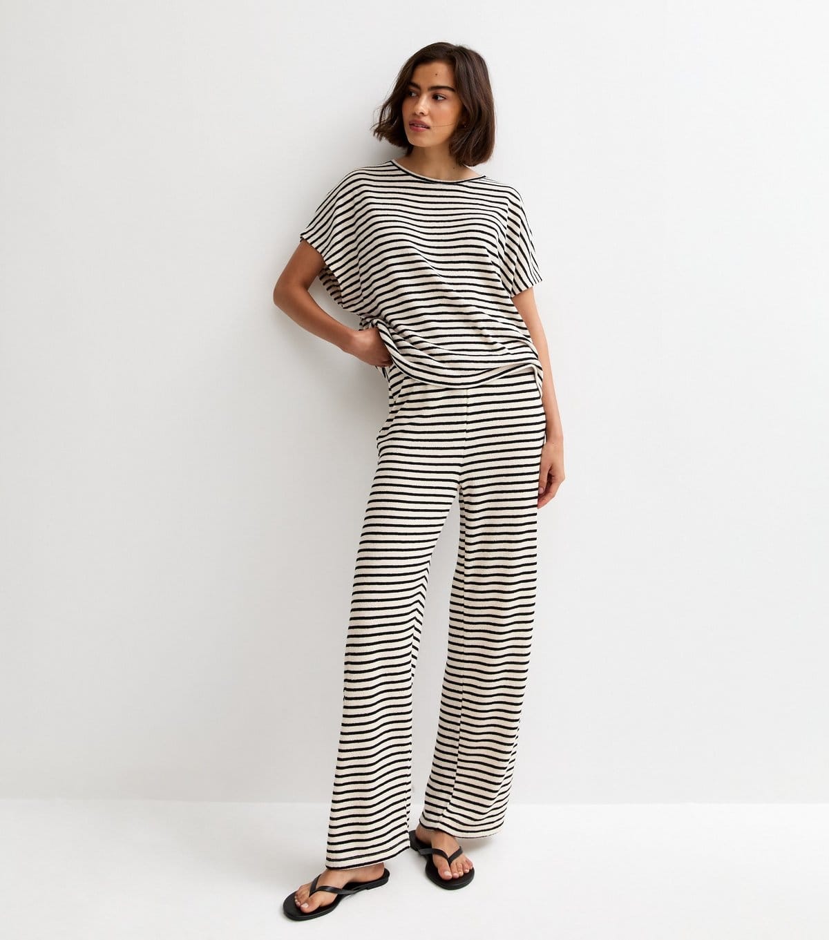 New Look Women's Cream Textured Striped Wide Leg Trousers New Look - 1