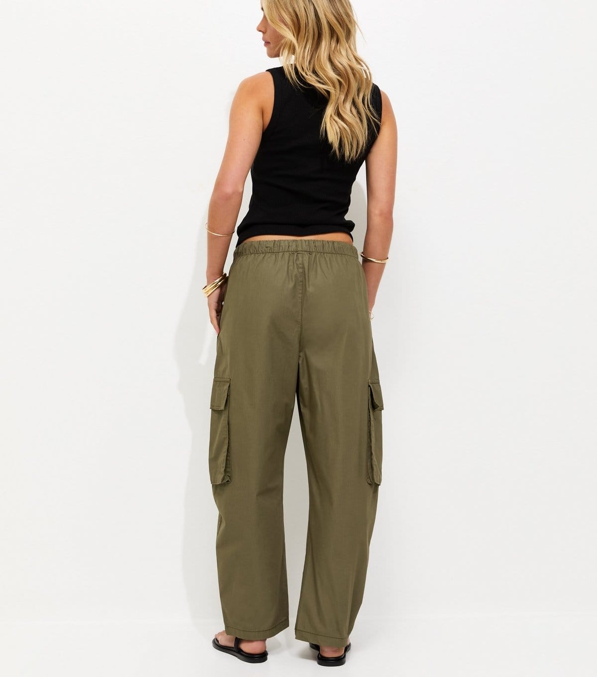 New Look Women's Petite Dark Khaki Cotton Utility Cargo Trousers New Look - 4