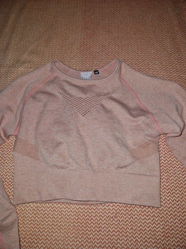 AYBL Size small aybl seamless crop sports top
