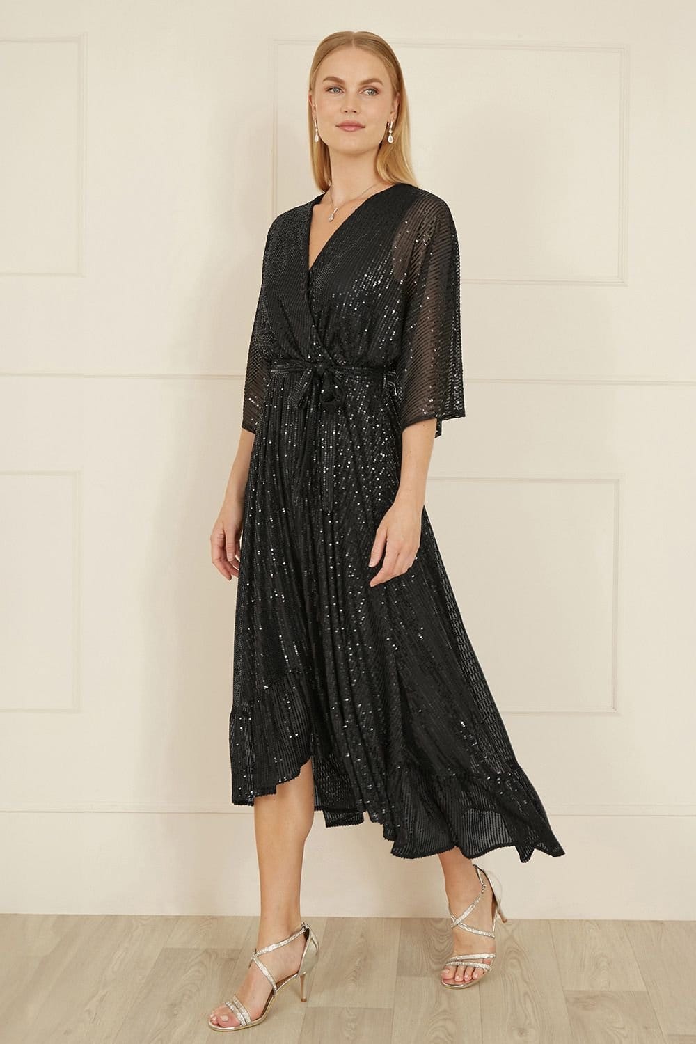 Yumi Yumi Women's Black Sequin Kimono Midi Wrap Dress - 4