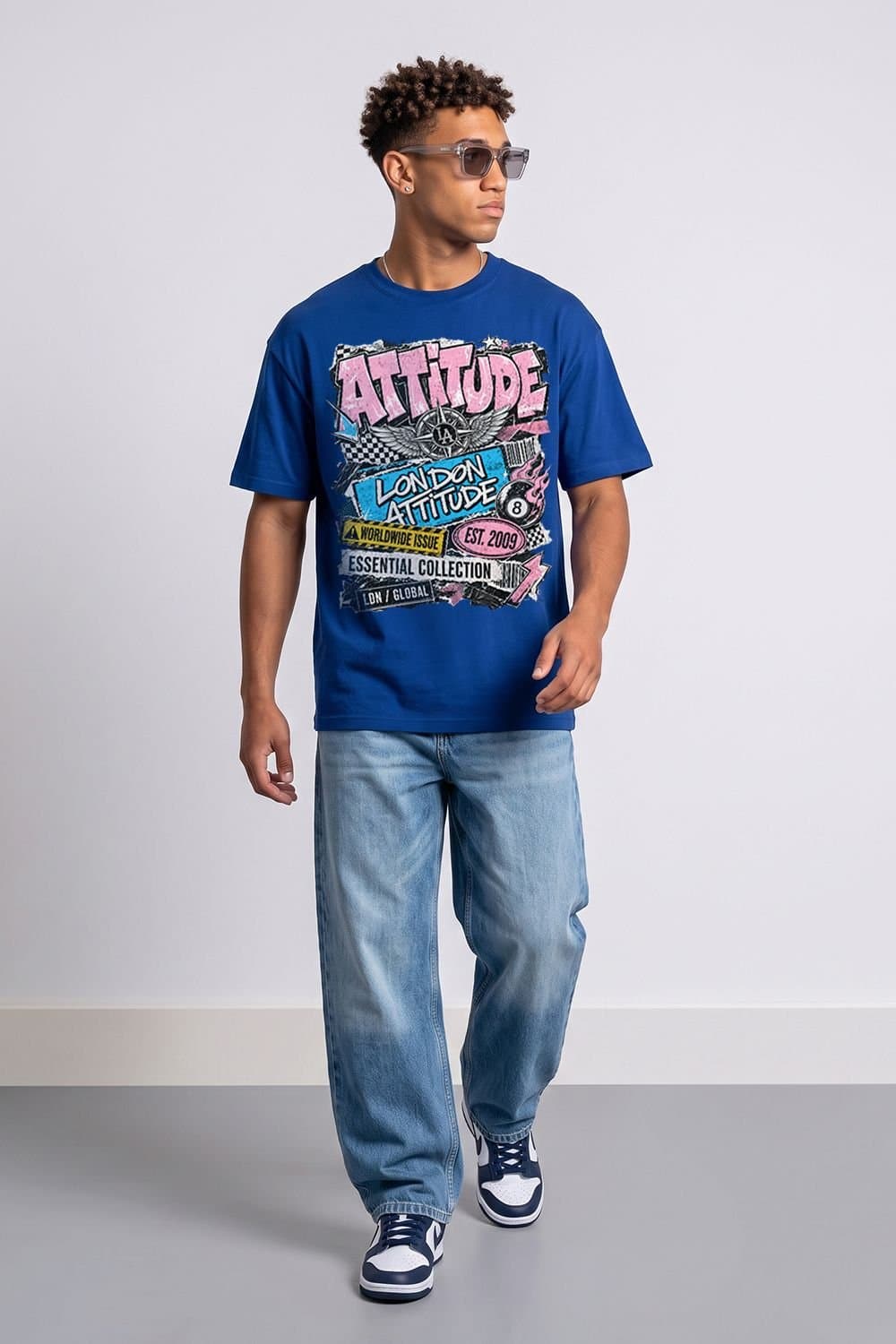 LONDON ATTITUDE LONDON ATTITUDE Men's Retro Graphic Oversized Heavyweight Streetwear T-Shirt in Royal