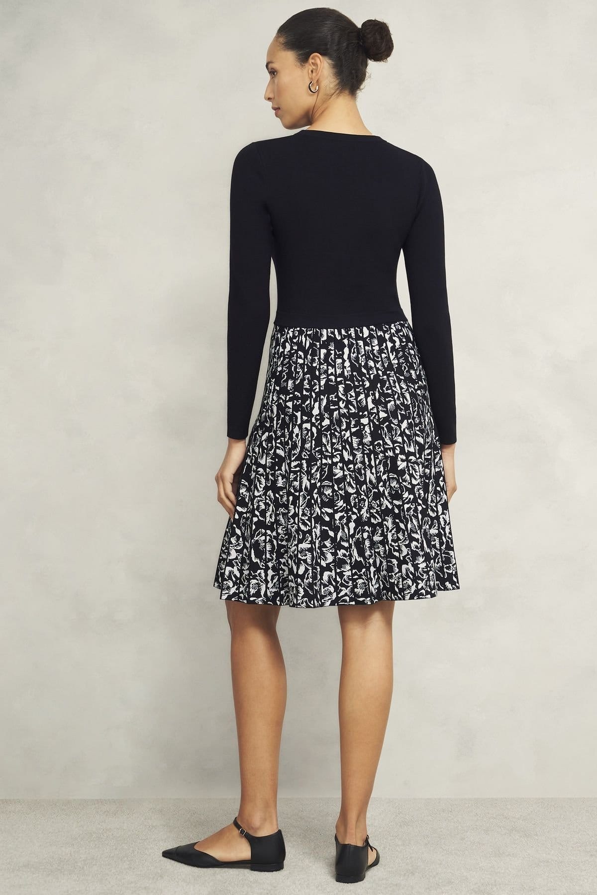 Hobbs London Hobbs London Women's Gill Knitted Dress in Black - 4