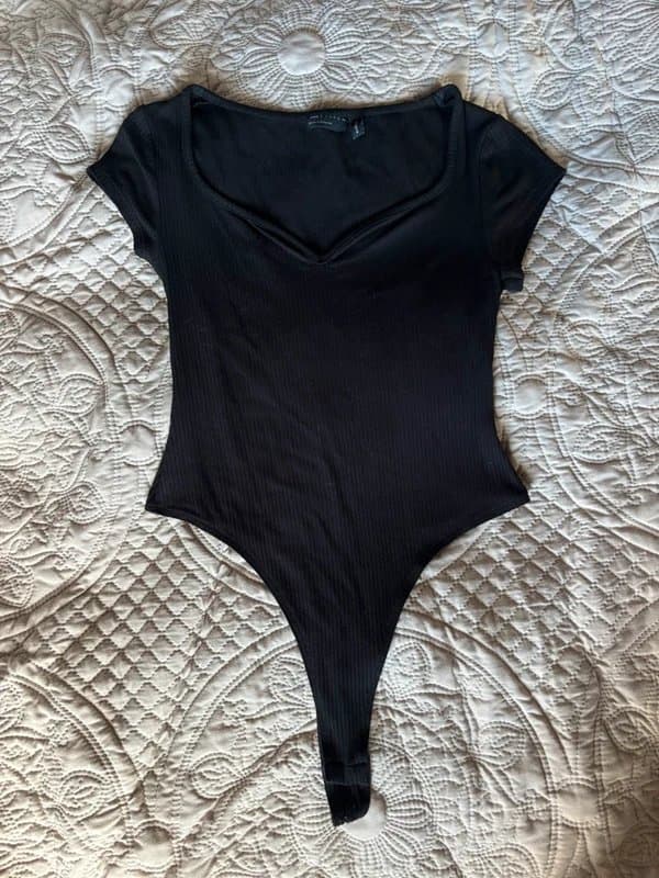 ASOS ASOS design sweetheart neck bodysuit size S
