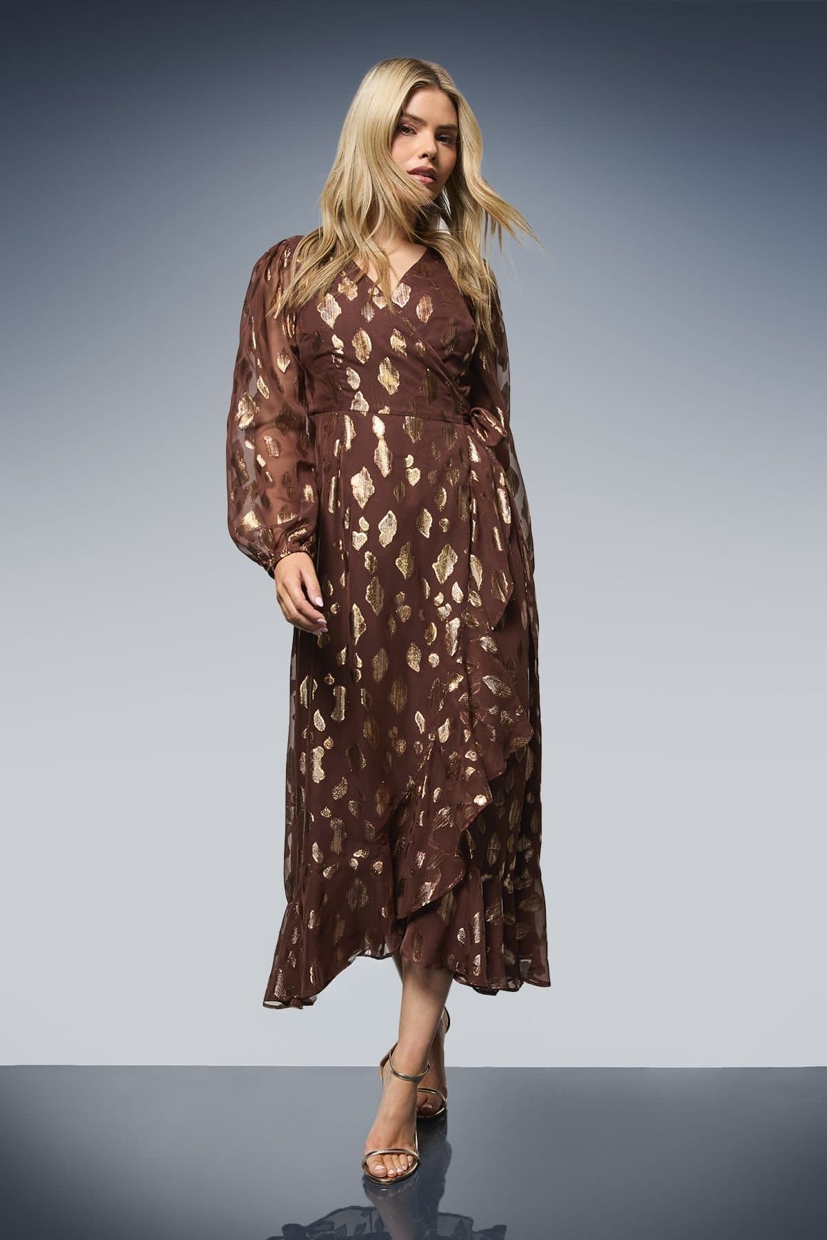 Dorothy Perkins Dorothy Perkins Women's Jacquard Ruffle Wrap Long Sleeve Midi Dress in Chocolate