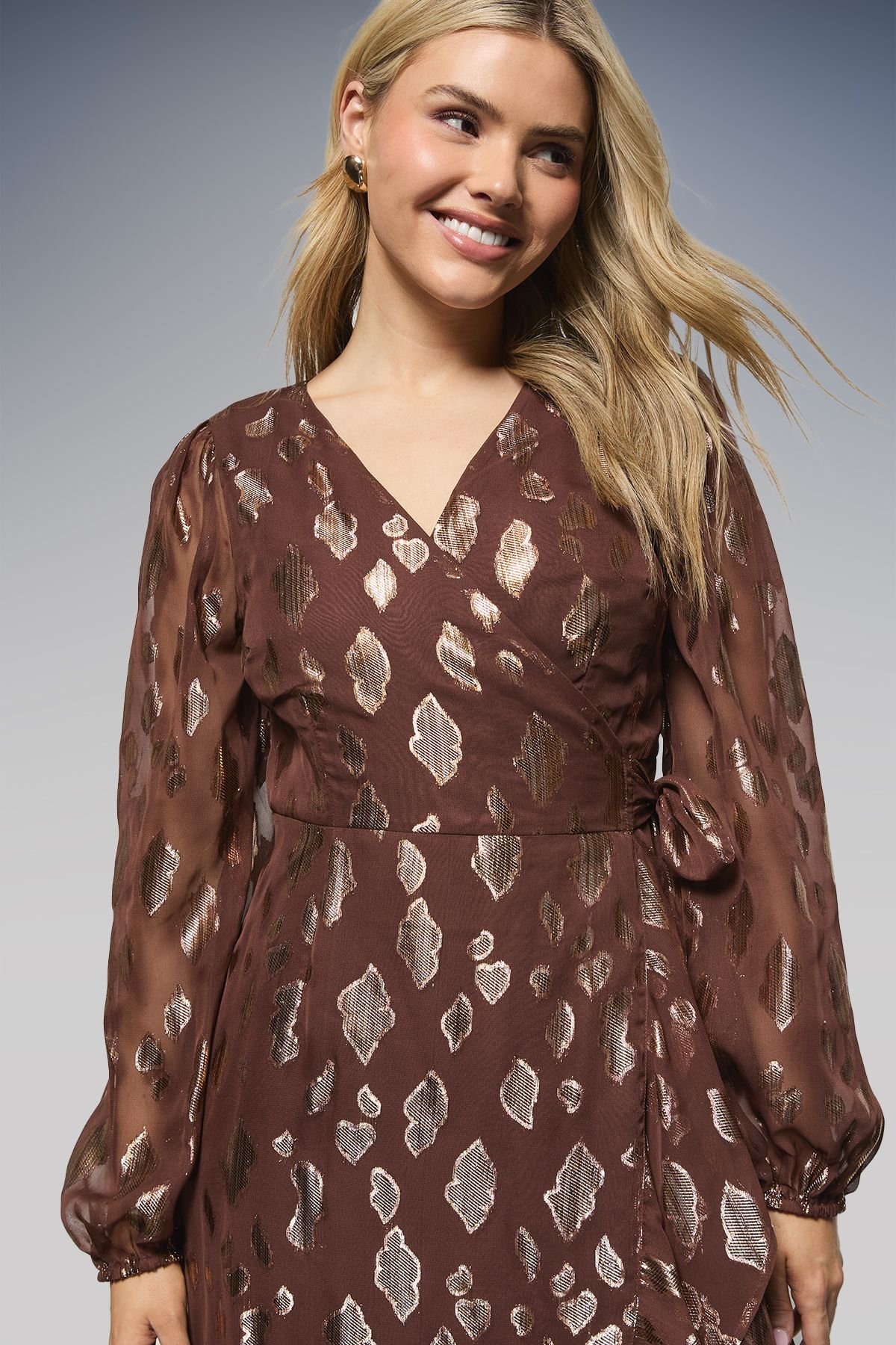 Dorothy Perkins Dorothy Perkins Women's Jacquard Ruffle Wrap Long Sleeve Midi Dress in Chocolate - 4