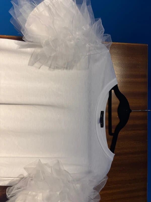 New Look White tshirt with puffy sleeves size 14