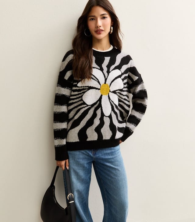 Gini London Women's Blue Floral Pattern Oversized Jumper Gini London New Look - 3