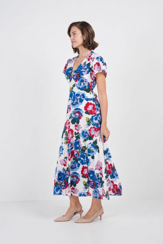 Kettlewell Kettlewell Women's Floral Print Tie Back Midi Dress in White - 3