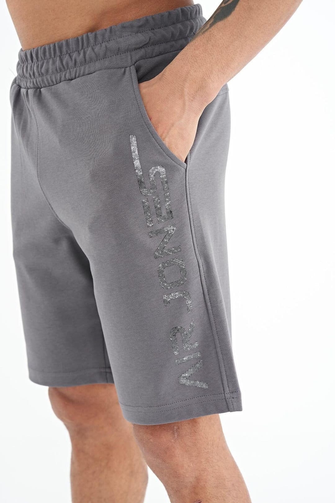 Tommy Life Tommy Life Men's Printed Fleece Sweat Shorts in Charcoal - 4