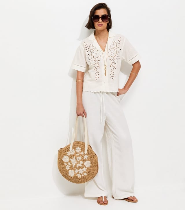New Look Women's Off White Lightweight Cutwork Crop Scallop Hem Shirt New Look - 3