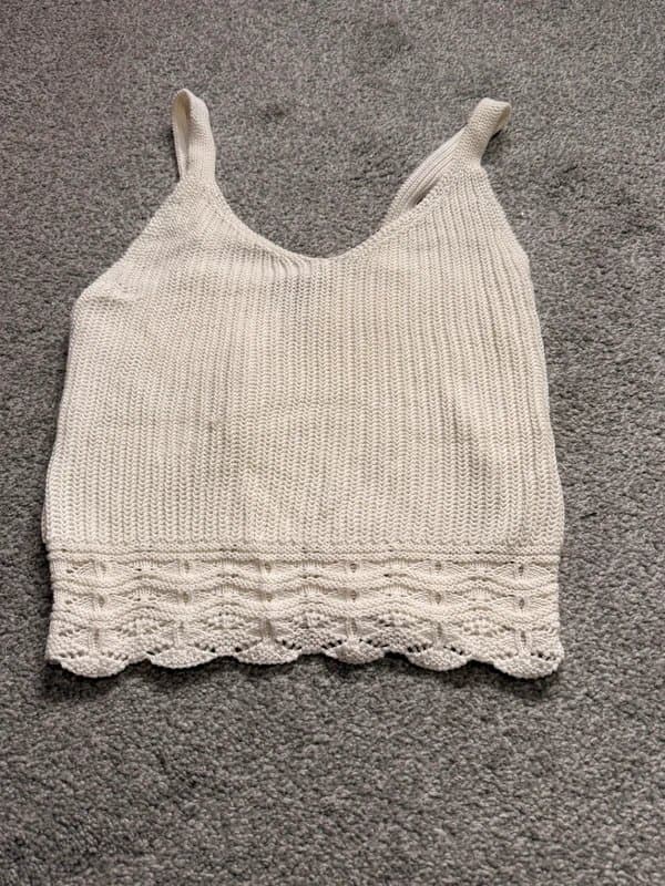 New Look Women’s Knitted Vest Top - Size 8
