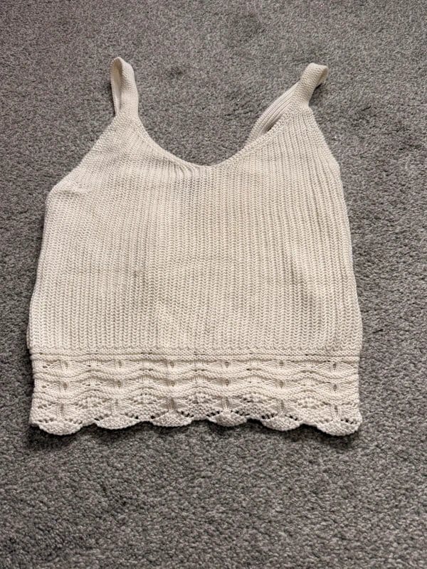New Look Women’s Knitted Vest Top - Size 8 - 1