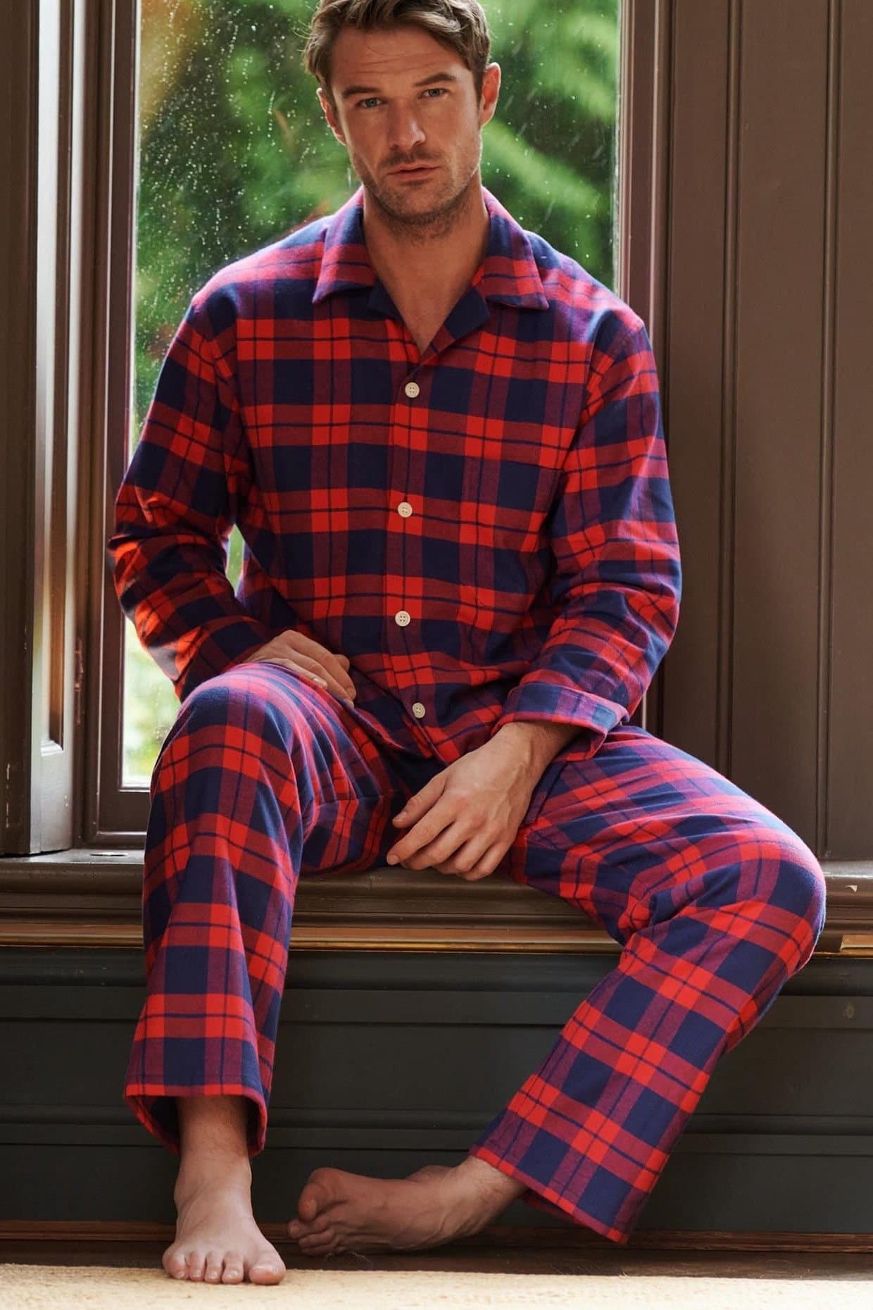 British Boxers British Boxers Men's "Dumbarton" Tartan Brushed Cotton Pyjama Set in Red