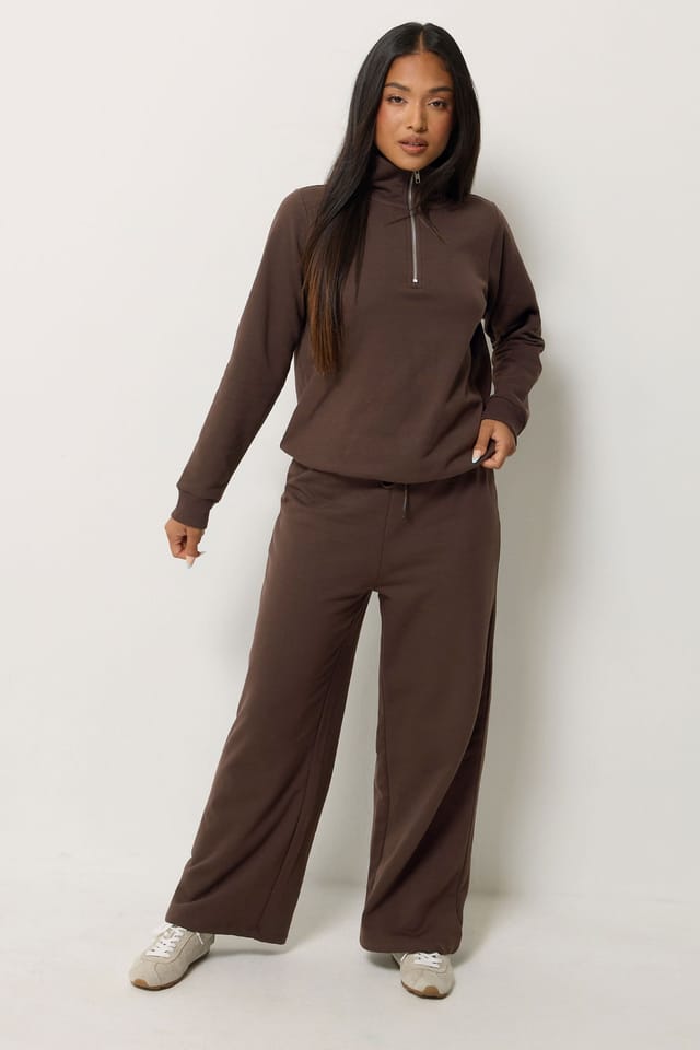 M&Co M&Co Women's Petite Quarter Zip & Wide Leg Joggers Set in Chocolate - 3