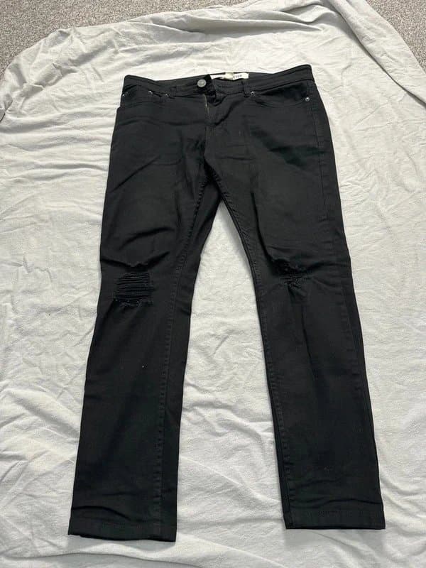 New Look New Look Men’s Black Skinny Ripped Jean W34S L30