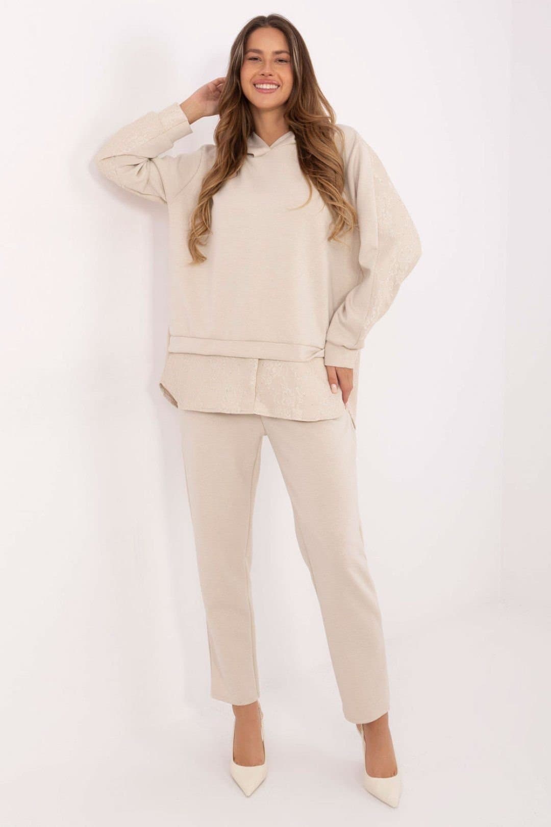 Love Lace Love Lace Women's Casual Viscose Elastane Hoodie Trousers Set in Beige