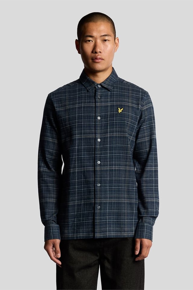 Lyle & Scott Lyle & Scott Men's Checked Flannel Shirt Dark Navy/ Tree Green in Navy - 2