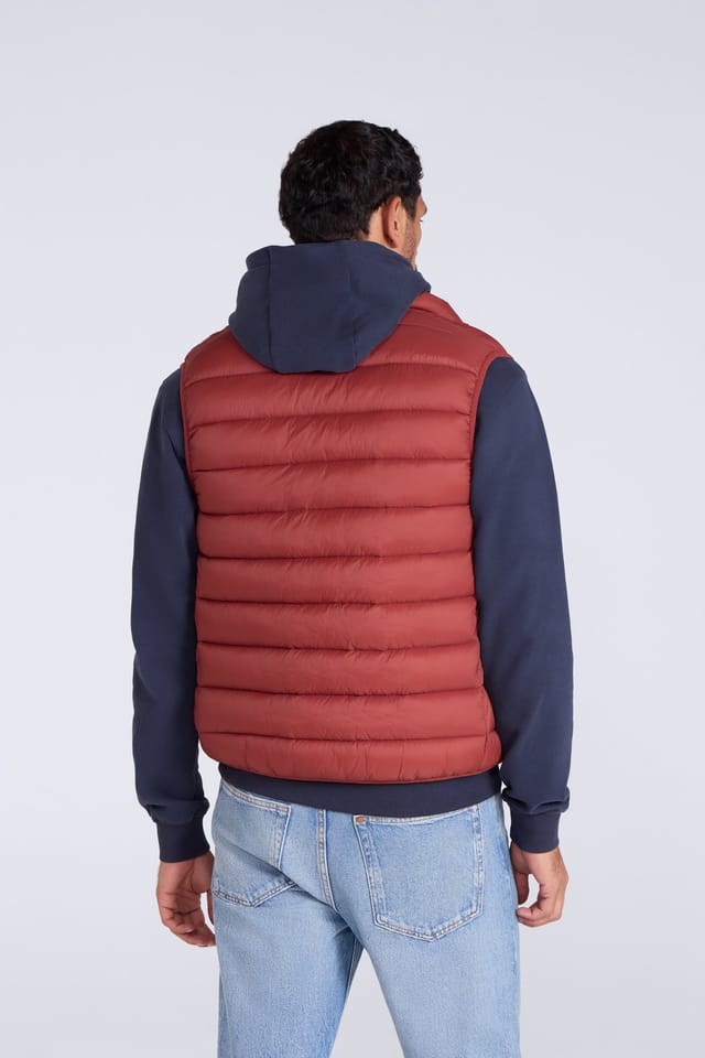 Animal Animal Men's 'Light Cosi' Lightweight Water Resistant PFC Free Warm Padded Gilet in Red - 3