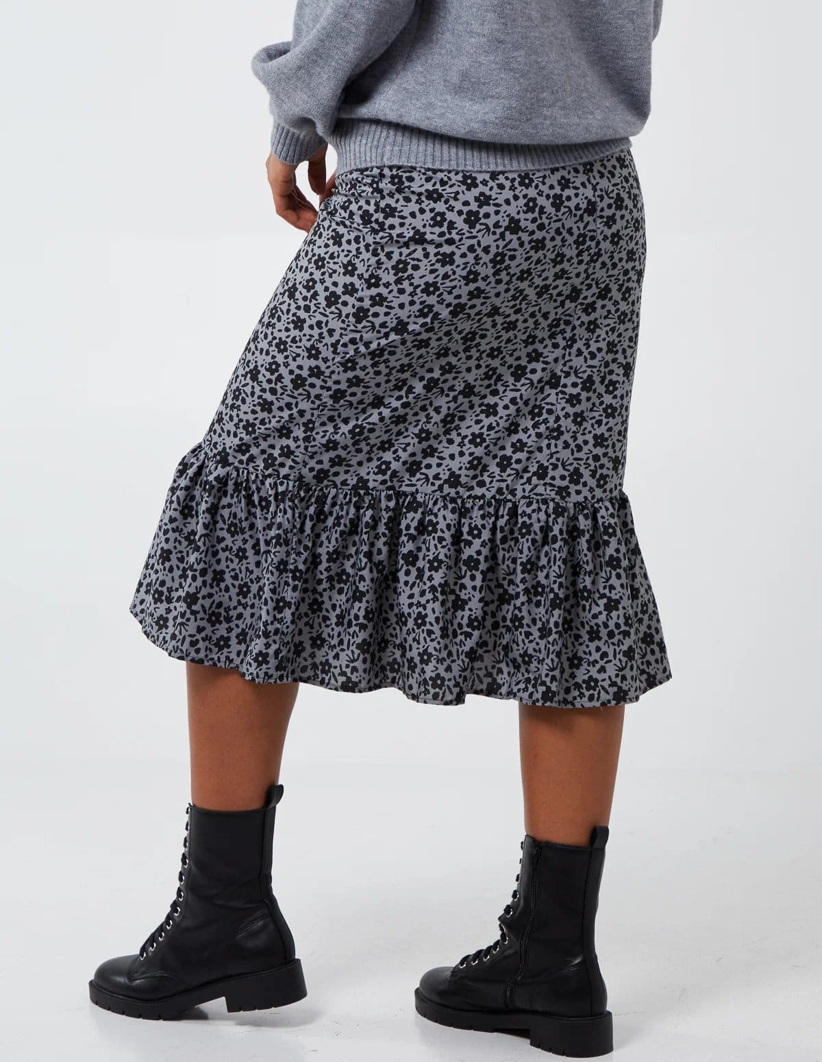 Blue Vanilla Floral Tiered Midi Skirt - 4