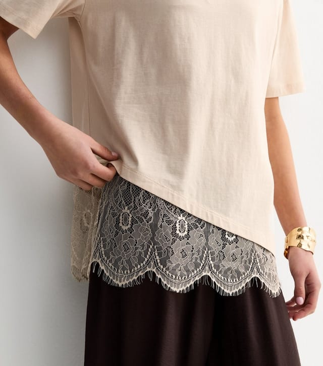 New Look Women's Stone Cotton Scalloped Lace T-Shirt New Look - 2