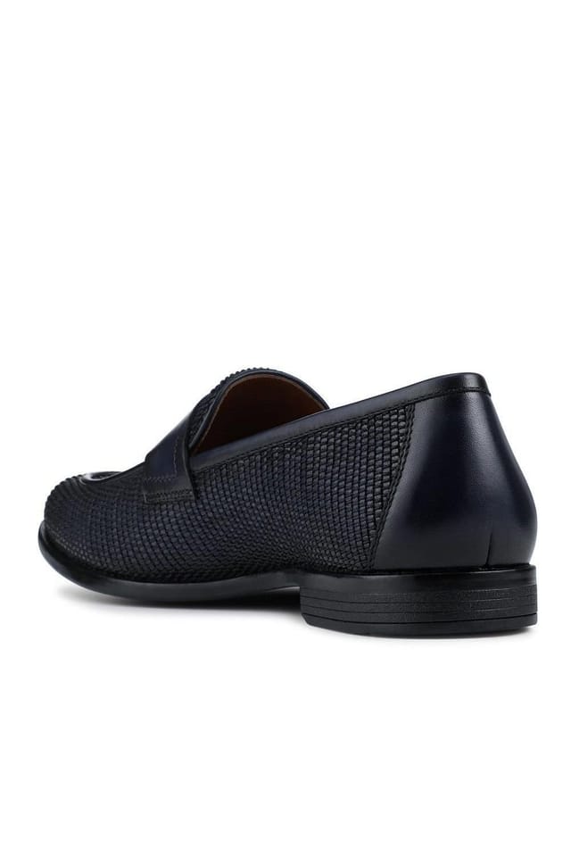 Jones Bootmaker Jones Bootmaker Men's Rogelio Smart Leather Woven Penny Loafers in Navy - 3