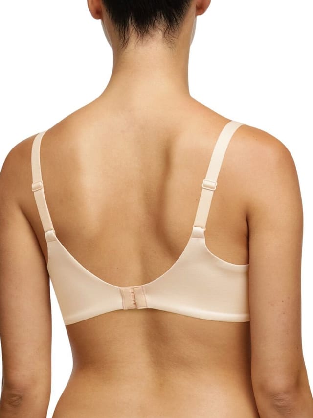 Chantelle Chantelle Women's Floral Touch Covering Memory Foam Bra in Nude - 3